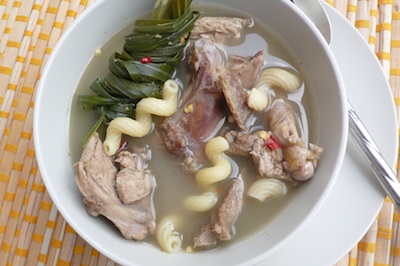 How to make Guinea Fowl Peppersoup – Top Nigerian Food Blog
