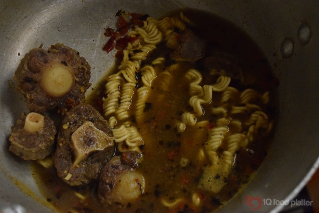 Banga Spiced Noodles Oxtail0578